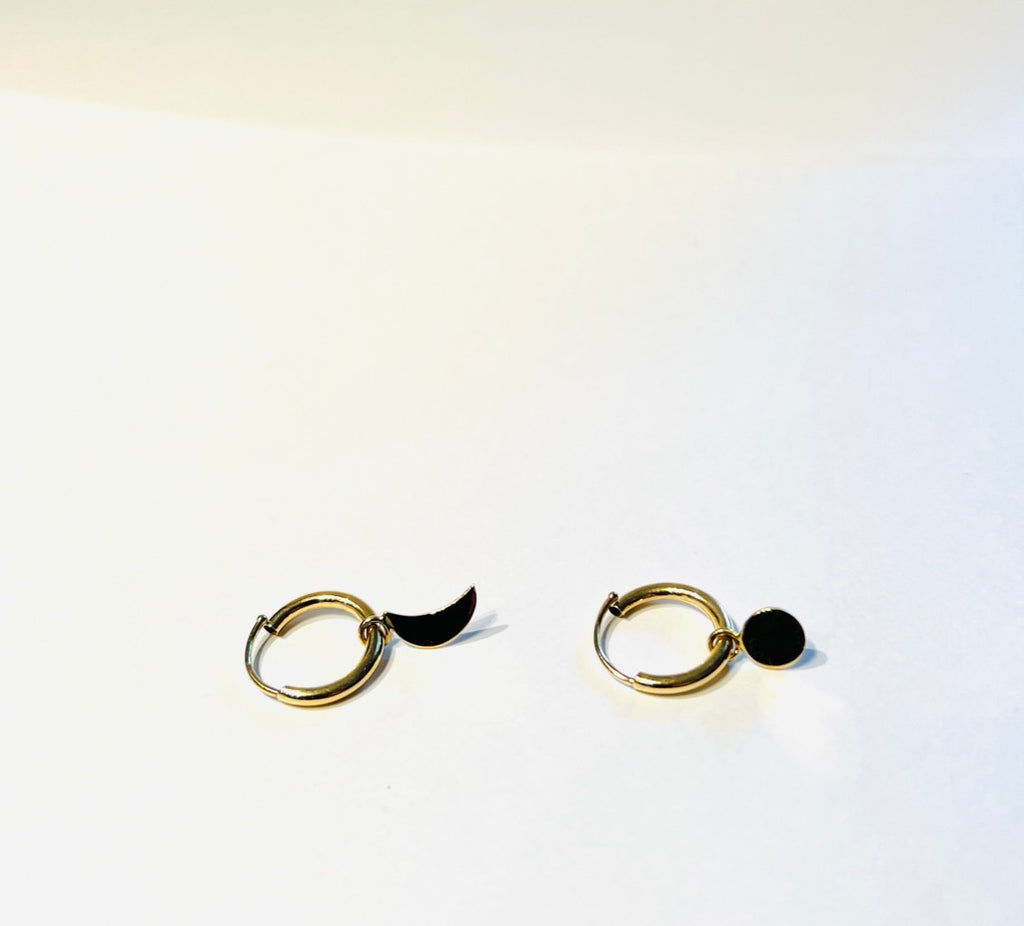 CREOLE TINY LOOP 14K Gold hier mit unterschiedlichen Einhängern