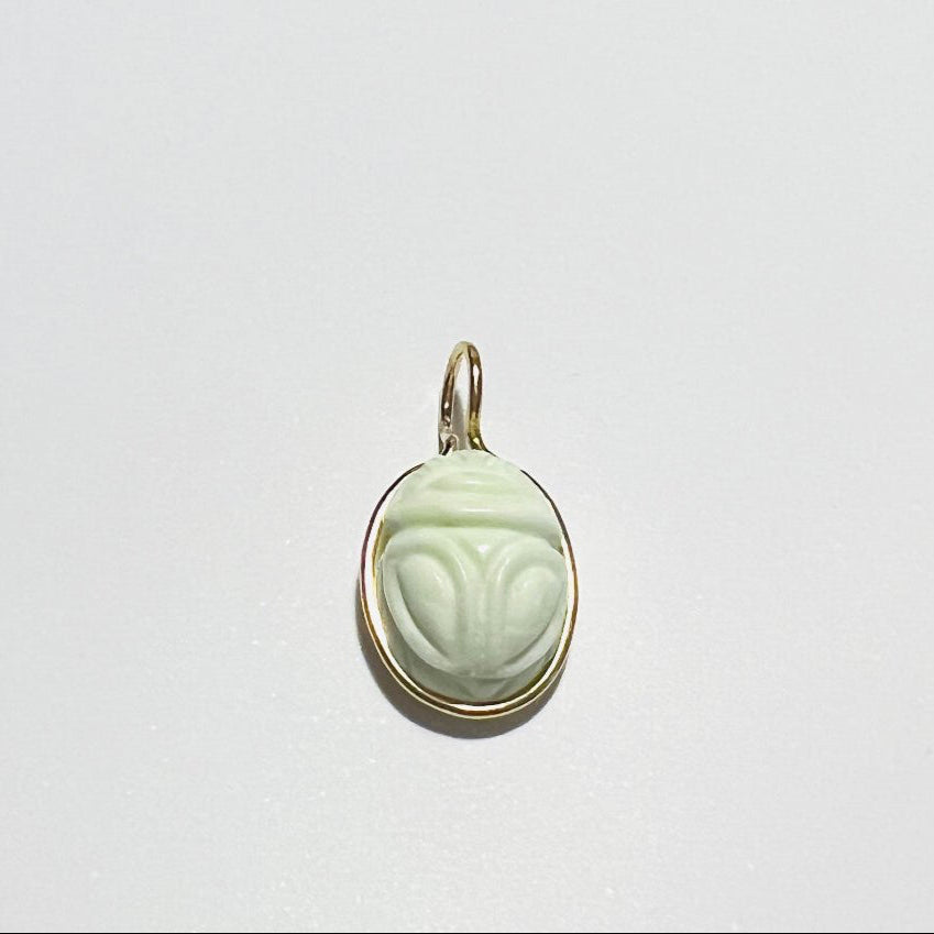 Anhänger gravierter "Zitronenchrysopras Scarabäus" 750 Gold l 18K Gold