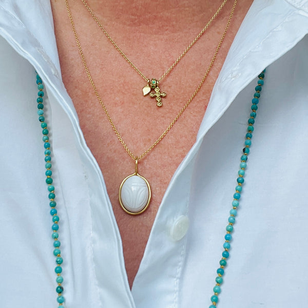 Atelier Beatrix Wolter - Stackable Jewelry, Kette 750 Gold 50cm mit Talisman-Anhänger Scarabäus 