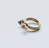 Wolter Ring Amethyst Kegel Cabochon 750 Gold l 18K Gold (hinterer Ring auf dem Photo), Vorne: Ring Rosenquarz Kegel Cabochon