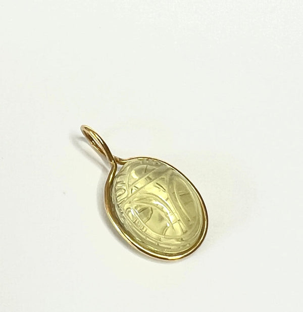 Anhänger gravierter Lemoncitrin Scarab 750 Gold l 18 K Gold